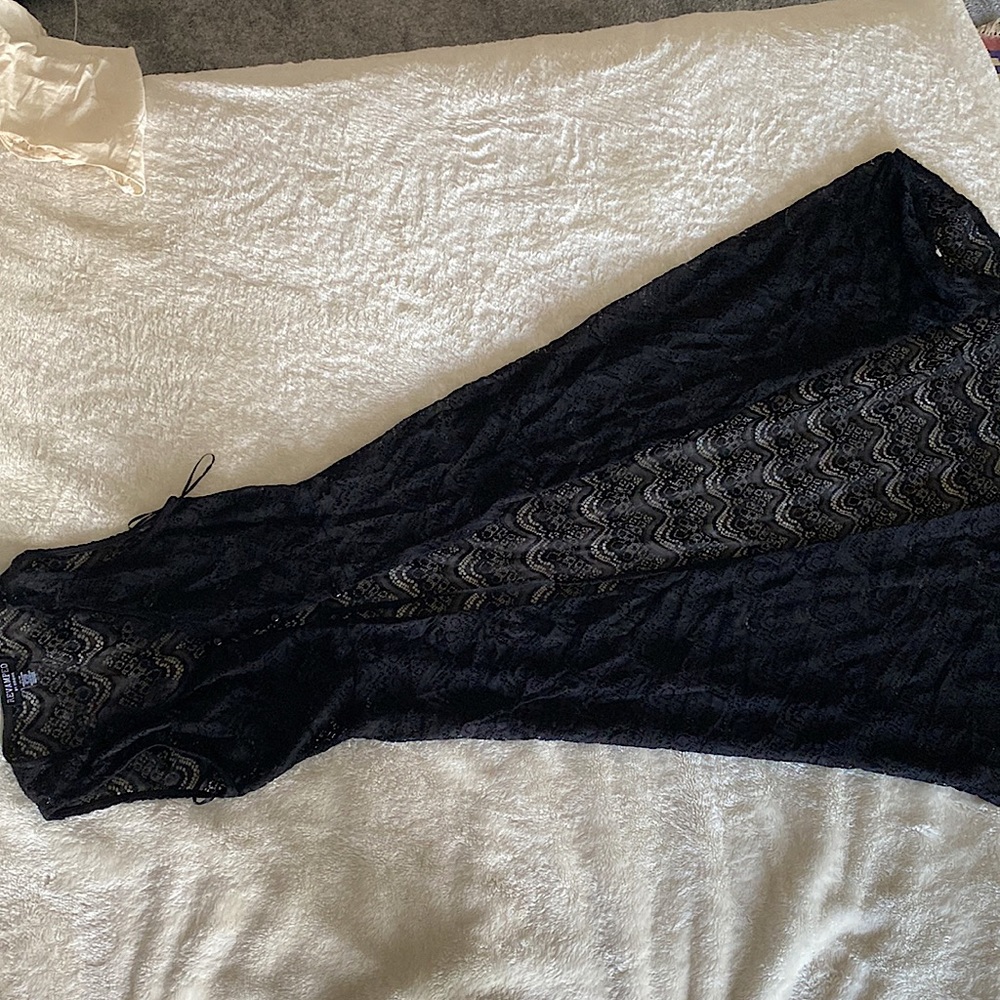 Long lace black coverup